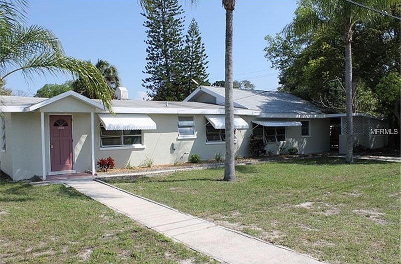 1st image of 209 Park Dr