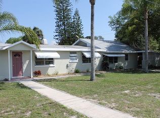 209 Park Dr, Nokomis, FL 34275