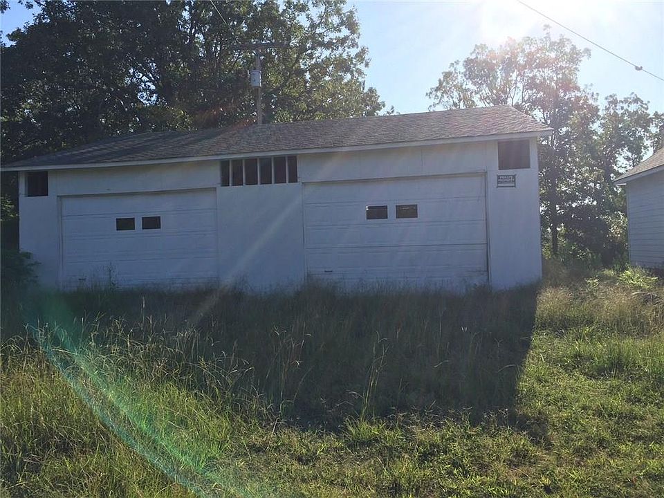 2nd image of 14738 Old 88 Rd