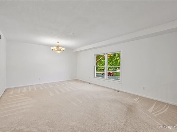 4th image of 960 Independence Ave