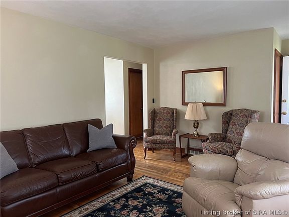4th image of 530 Chippewa Drive