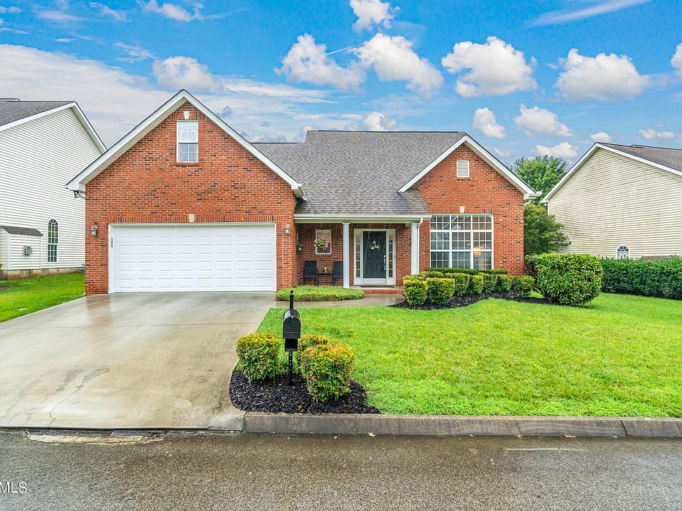 1st image of 844 Tanner Ln