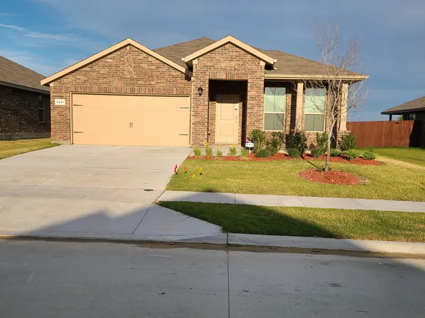 2221 Myrtle Beach Dr, Fort Worth, TX 76108