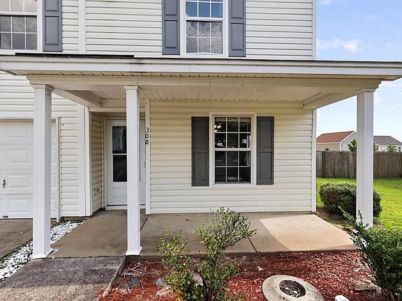 4th image of 308 E Waverly Place Ct