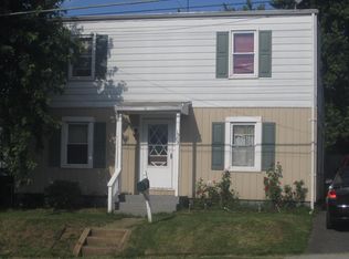 1903 Hammonds Ferry Rd, Baltimore, MD 21227