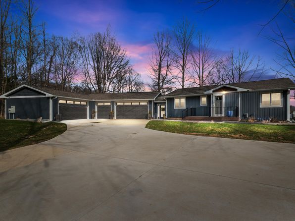 9356 Miramichi Dr, Evart, MI 49631