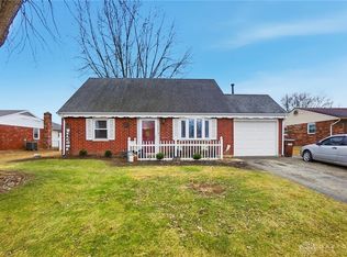 624 Georgia Dr, Xenia, OH 45385