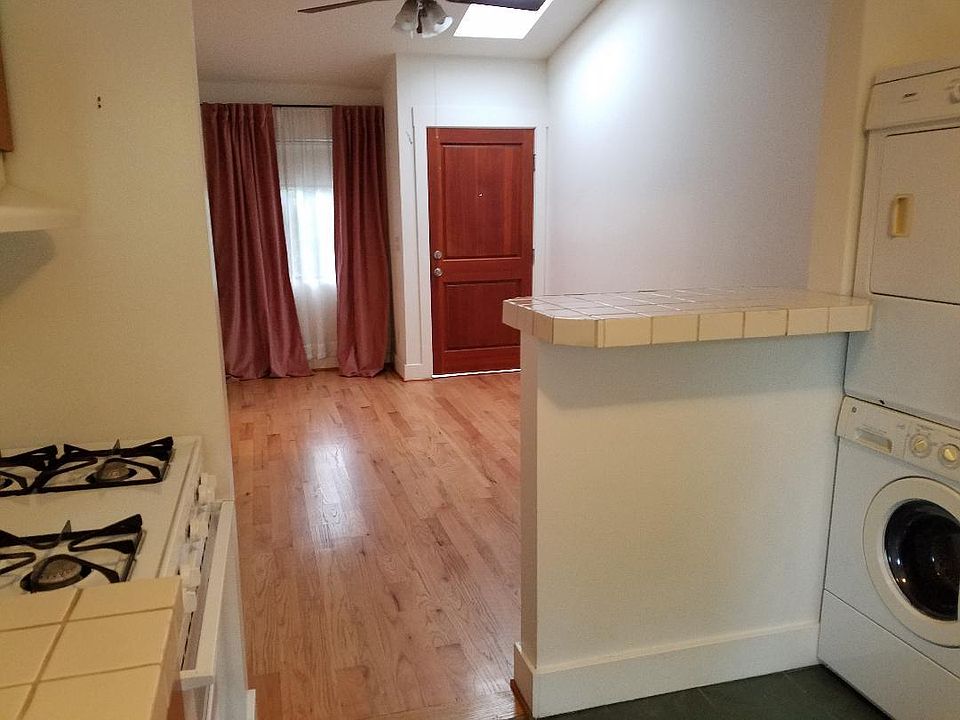 1st image of 1010 Electric Ave #1010