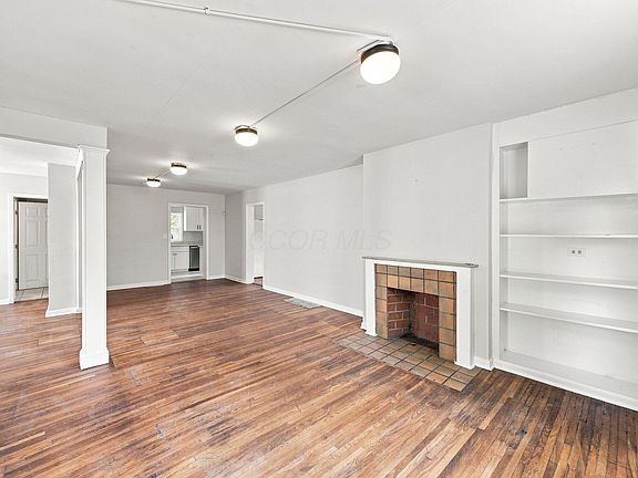 5th image of 2456 Indiana Ave #2454