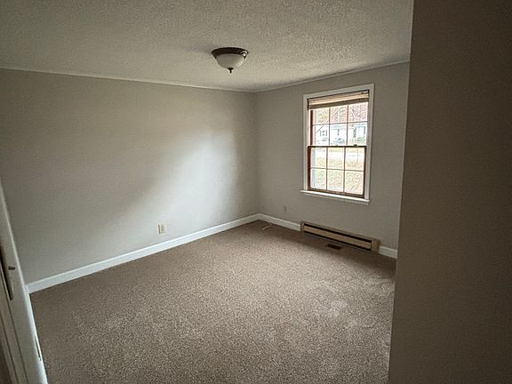 2nd image of 106 Cavalier Dr
