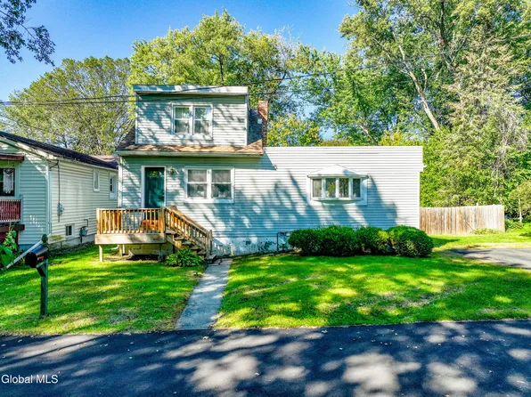 1408 10th Avenue, Watervliet, NY 12189