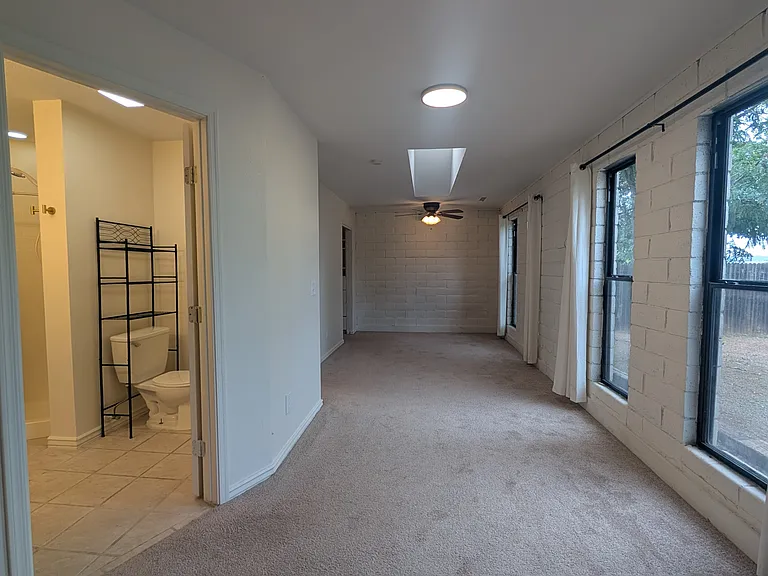 1514 N Elaine Way — Photo 17