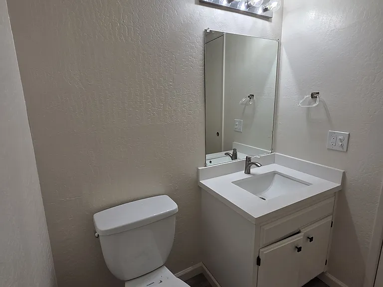 3103 Lucero Ct — Photo 6