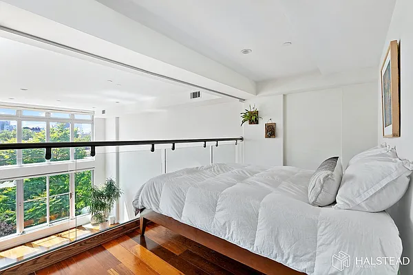 Rented by Halstead Real Estate | media 9