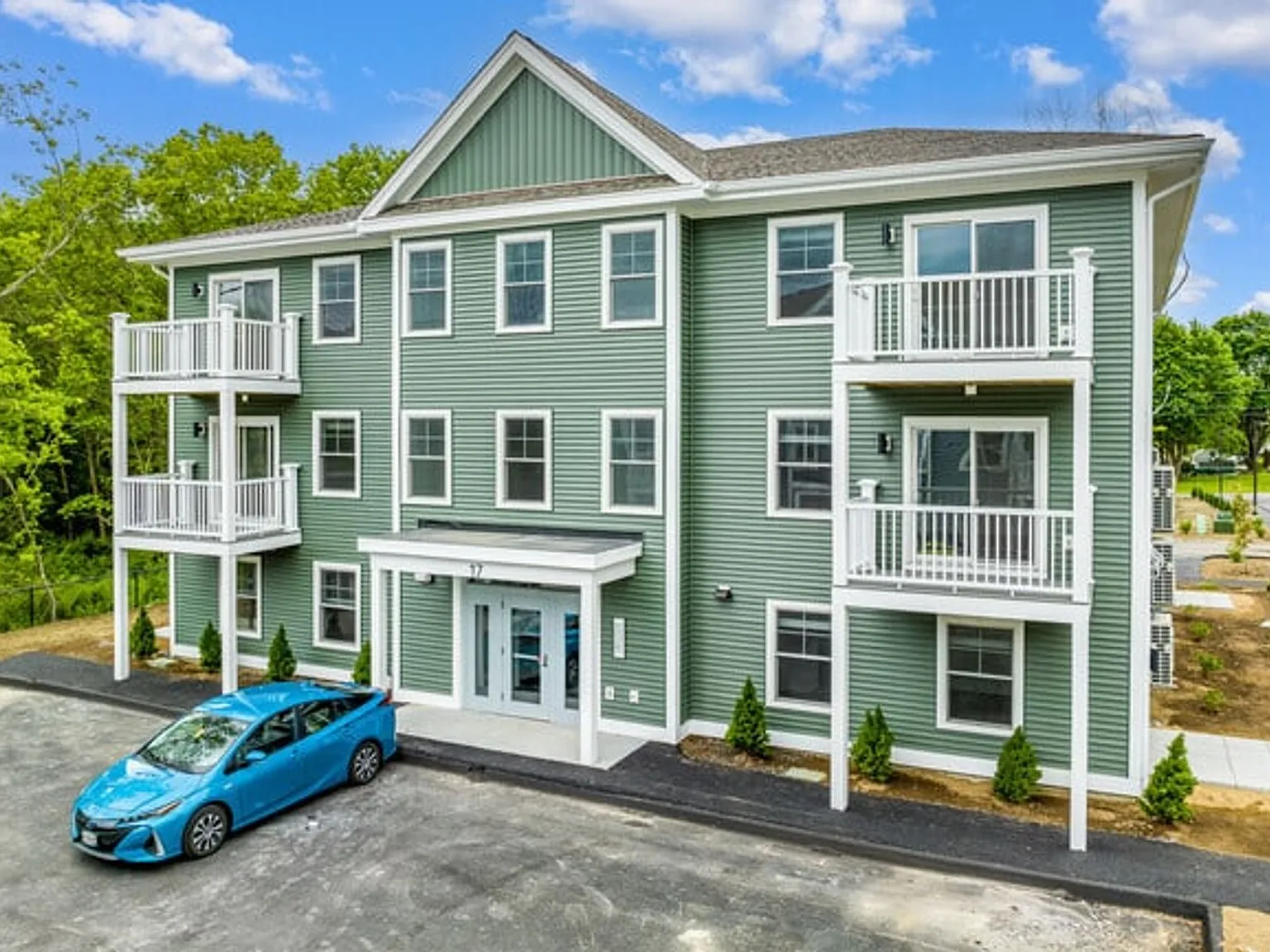 Winchester Woods Apartments — Photo 3
