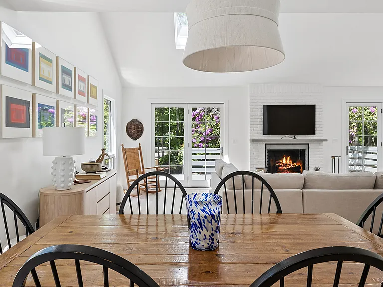 56 Underwood Dr — Photo 14