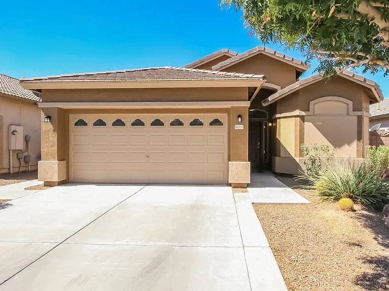 44331 W Rhinestone Rd — Photo 1