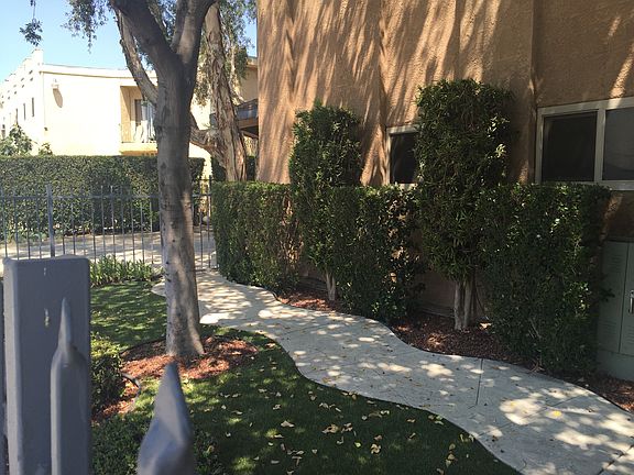 3rd image of 8960 Orion Ave APT 01