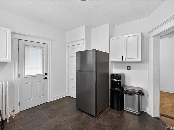 5th image of 117 Greenvale Avenue