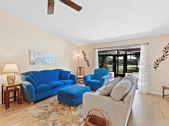 4th image of 1211 Capri Isles Blvd APT 12