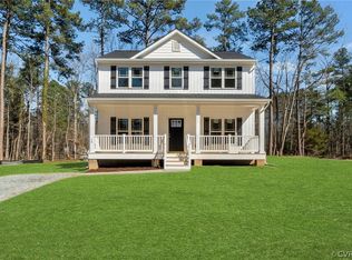 963 Swan Ln, Ruther Glen, VA 22546