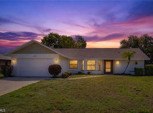 3709 SW 6th Pl, Cape Coral, FL 33914