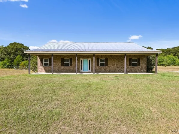 207 Graham Rd, Wetumpka, AL 36092