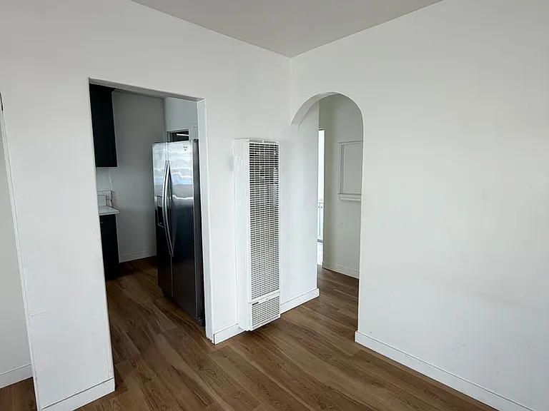 2651 S Cloverdale Ave — Photo 5