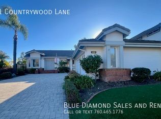 1231 Countrywood Ln, Vista, CA 92081