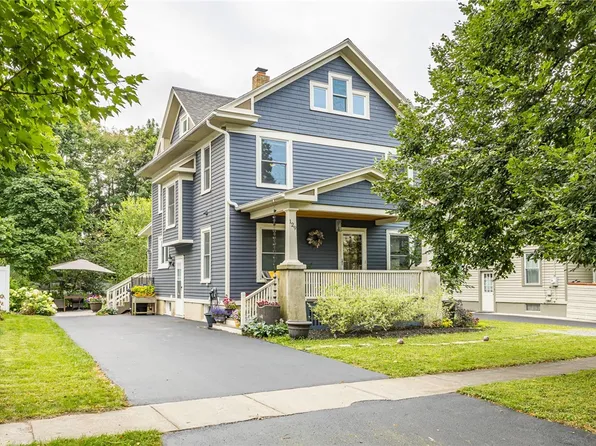 129 Park Ave, Canandaigua, NY 14424