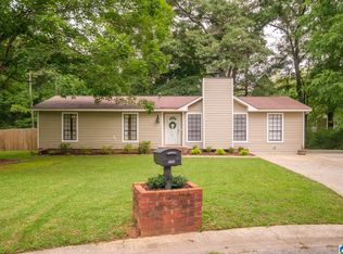 100 Hummingbird Cir, Alabaster, AL 35007