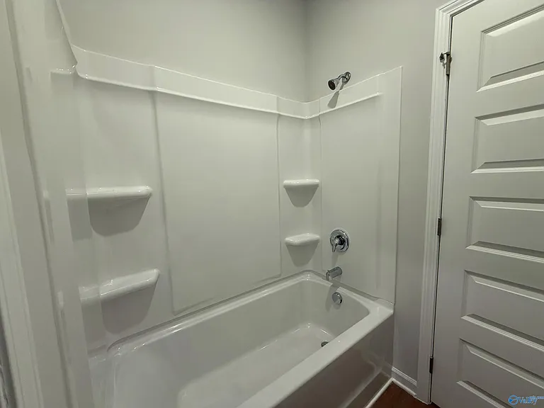 205 Six Pence Ct — Photo 17