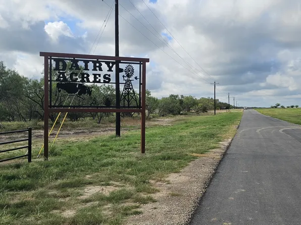 120 Sylas Hayes LOT 6, Pleasanton, TX 78064