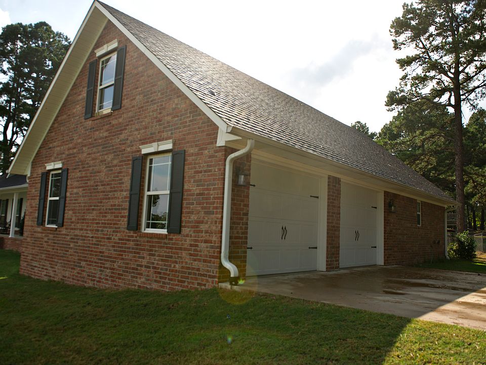 2nd image of 3876 Crow Mountain Rd