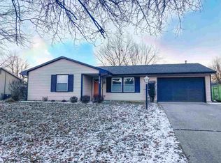 2918 Hollendale Dr, New Haven, IN 46774