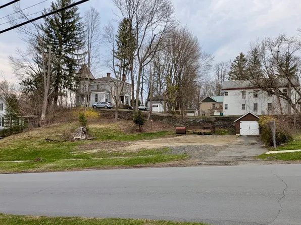 51 Broad Ave, Susquehanna, PA 18847