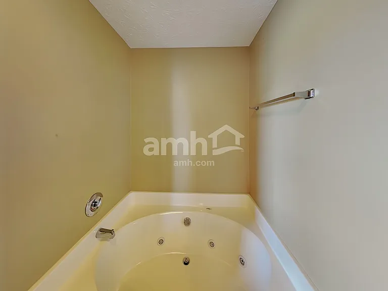 5609 Nutmeg Pl — Photo 14