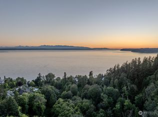 6808 Marine View Dr, Edmonds, WA 98026