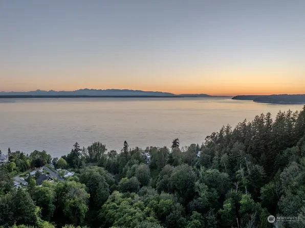 6808 Marine View Drive, Edmonds, WA 98026