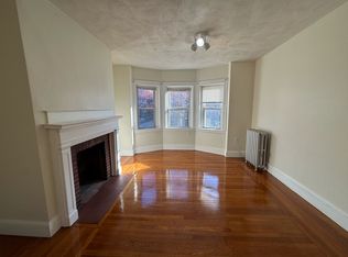 153 Summer St #1, Somerville, MA 02143