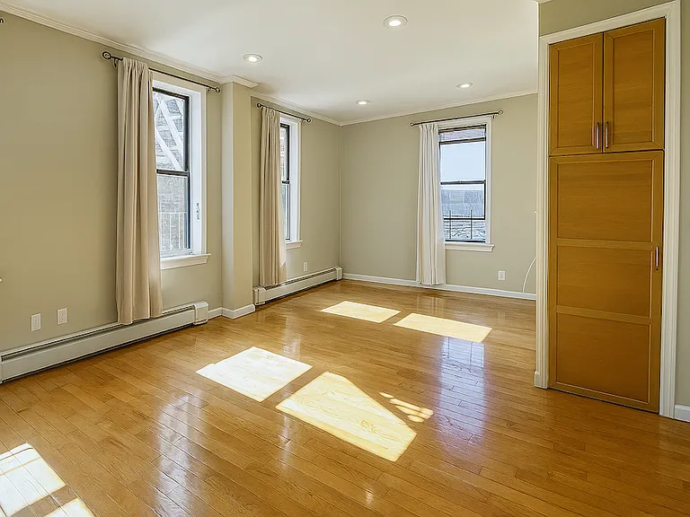 206 E 124th St #2C — Photo 11