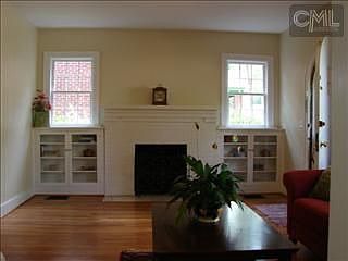 2nd image of 1221 Fairview Dr