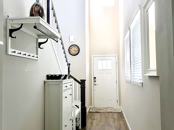 2nd image of 13819 185th Ave E