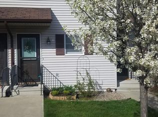 17 Set Pt, Plattsburgh, NY 12901