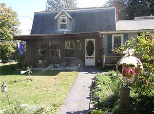 69 N Moodus Rd, Moodus, CT 06469