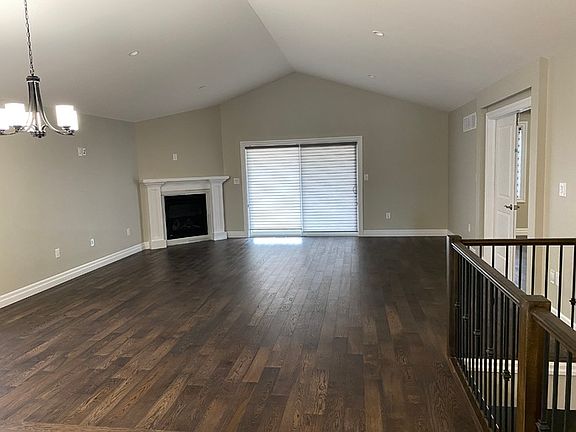 3rd image of 1258 Tom Toth St