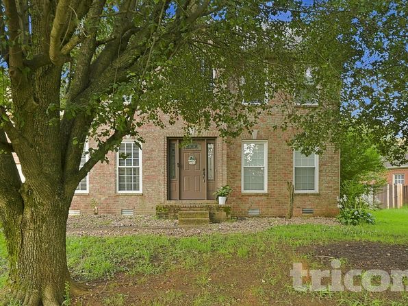 2420 Amber Glen Dr