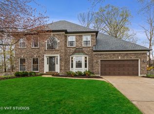 864 Ravinia Ct, Batavia, IL 60510