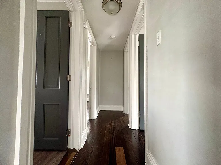 348 E Derry Rd — Photo 19