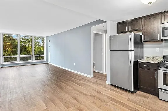Living Room/Kitchen